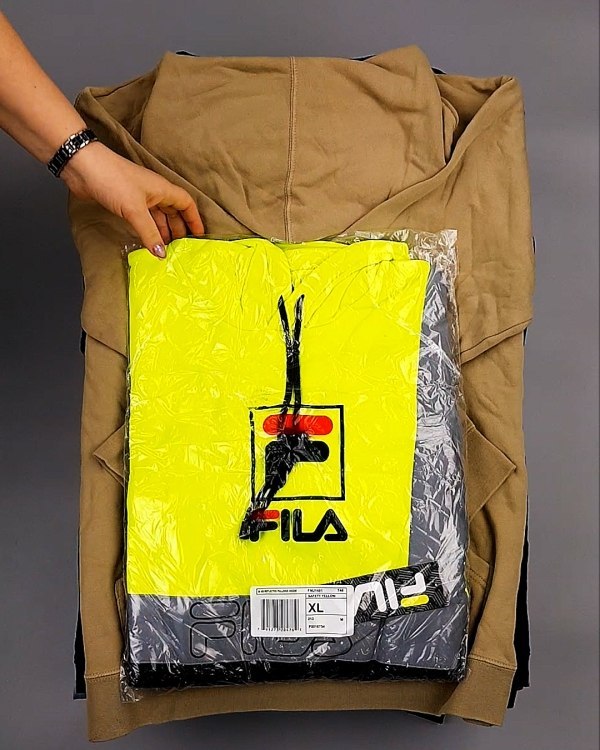 Фотография  295 - Толстовки СТОК CAN 0424#10 кг, ЛОТ №7447 оптом в Владимире и Владимирской области