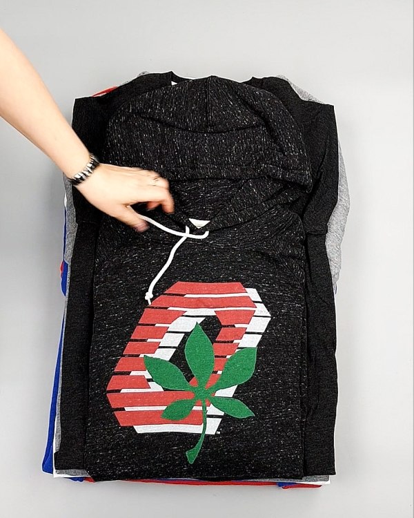 Фотография  614 - HOMAGE CAN 084#10 кг, ЛОТ №7498 оптом в Владимире и Владимирской области