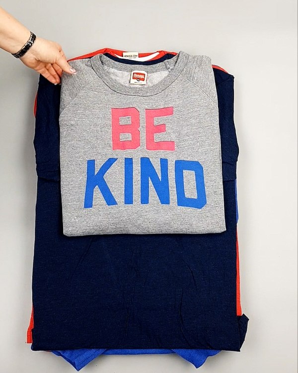 Фотография  250 - HOMAGE CAN 084#10 кг, ЛОТ №7500 оптом в Владимире и Владимирской области