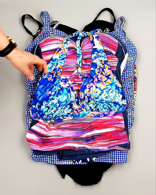 Фотография  727 - Купальники СТОК CAN 124#5 кг, ЛОТ №7688 оптом в Владимире и Владимирской области