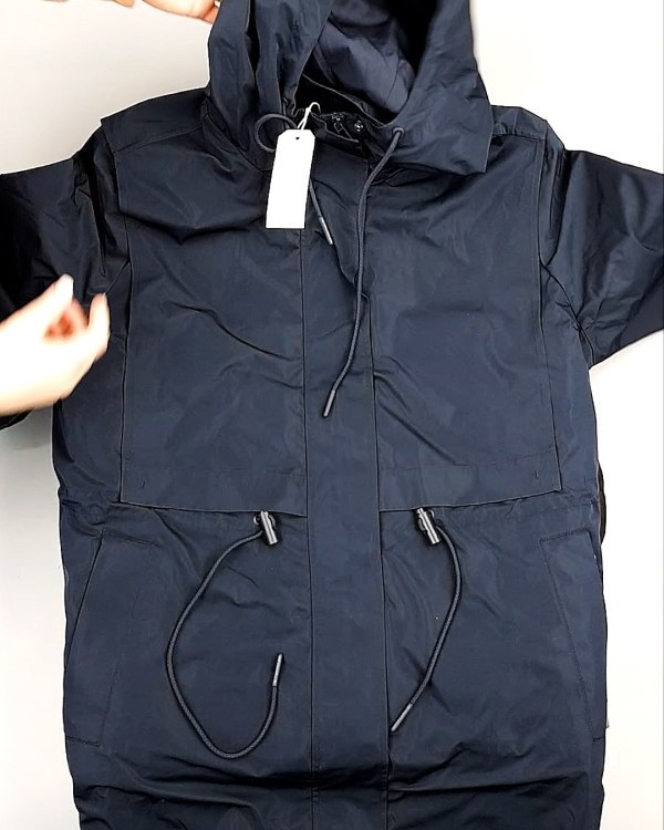 Фотография  902 - Верхняя одежда весна TOM TAILOR 124#7,8 кг, ЛОТ №7581 оптом в Владимире и Владимирской области