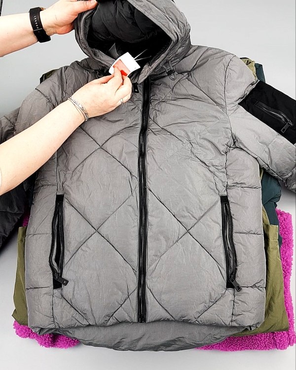 Фотография  718 - Верхняя одежда м/ж C&A 025#10 кг оптом в Владимире и Владимирской области