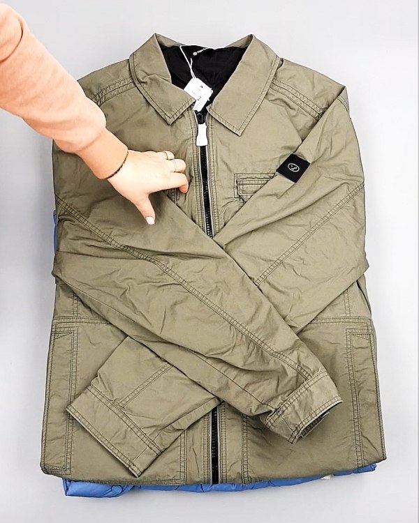 Фотография  891 - Верхняя одежда весна TOM TAILOR 124#7,8 кг, ЛОТ №7581 оптом в Владимире и Владимирской области