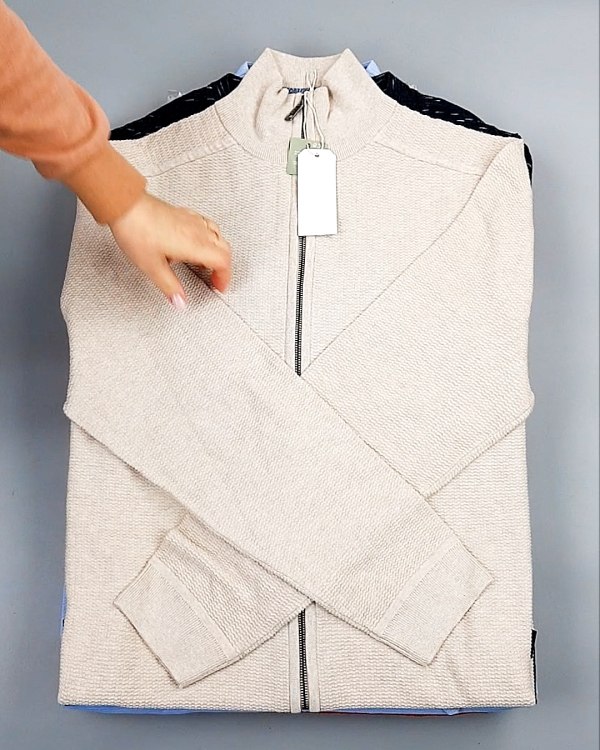 Фотография  852 - Джемпера легкие мужские TOM TAILOR 124#8,35 кг, ЛОТ №7605 оптом в Владимире и Владимирской области