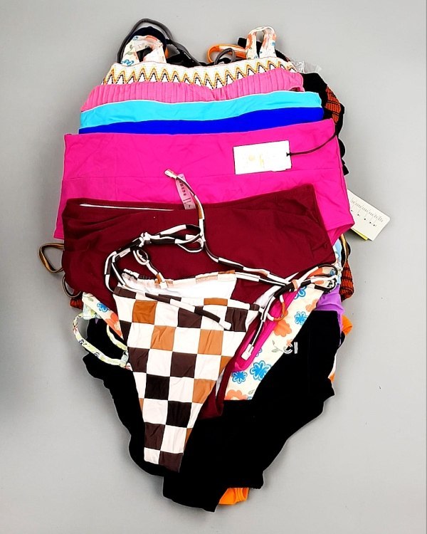 Фотография  433 - Купальники AMAZON жен 015#4 кг, ЛОТ №7796 оптом в Владимире и Владимирской области