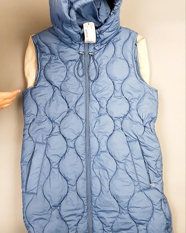 Фотография  115 - Верхняя одежда весна TOM TAILOR 124#7,8 кг, ЛОТ №7581 оптом в Владимире и Владимирской области