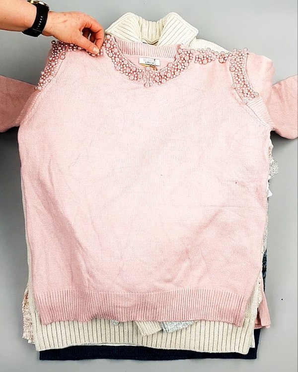 Фотография  135 - Джемпера СТОК CAN 084#7 кг, ЛОТ №7650 оптом в Владимире и Владимирской области