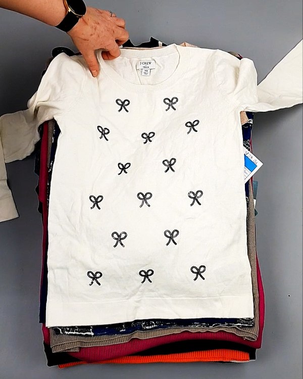 Фотография  905 - Джемпера легкие СТОК CAN 084#7 кг, ЛОТ №7633 оптом в Владимире и Владимирской области