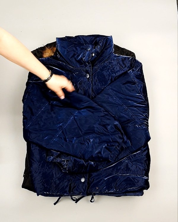 Фотография  593 - Верхняя одежда AMAZON жен 015#10 кг, ЛОТ №7714 оптом в Владимире и Владимирской области