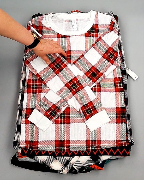 Фотография  933 - Домашняя одежда м/ж AMAZON 015#7 кг, ЛОТ №7783 оптом в Владимире и Владимирской области