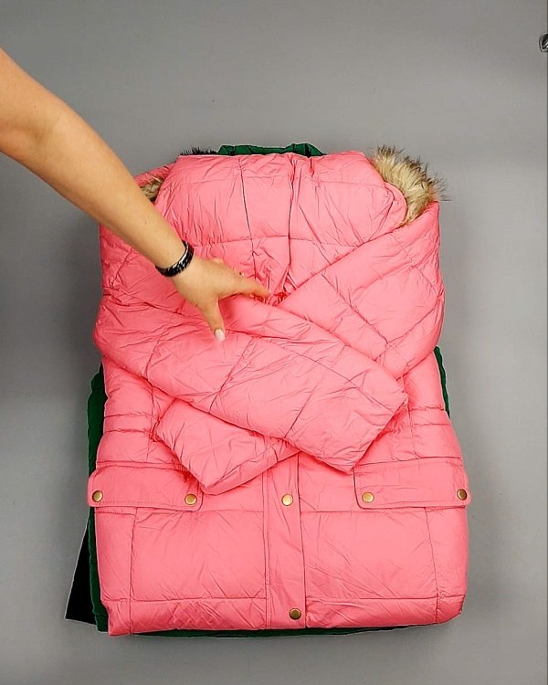 Фотография  701 - Верхняя одежда AMAZON жен 015#10 кг, ЛОТ №7712 оптом в Владимире и Владимирской области