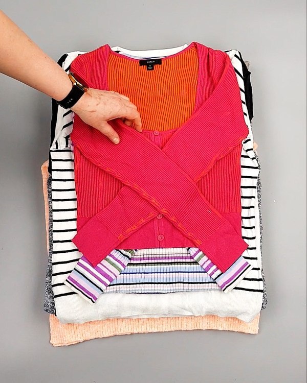 Фотография  655 - Джемпера легкие СТОК CAN 084#7 кг, ЛОТ №7635 оптом в Владимире и Владимирской области