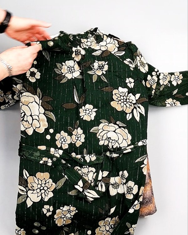 Фотография  543 - Платья СТОК CAN зима 084#7 кг, ЛОТ №7827 оптом в Владимире и Владимирской области