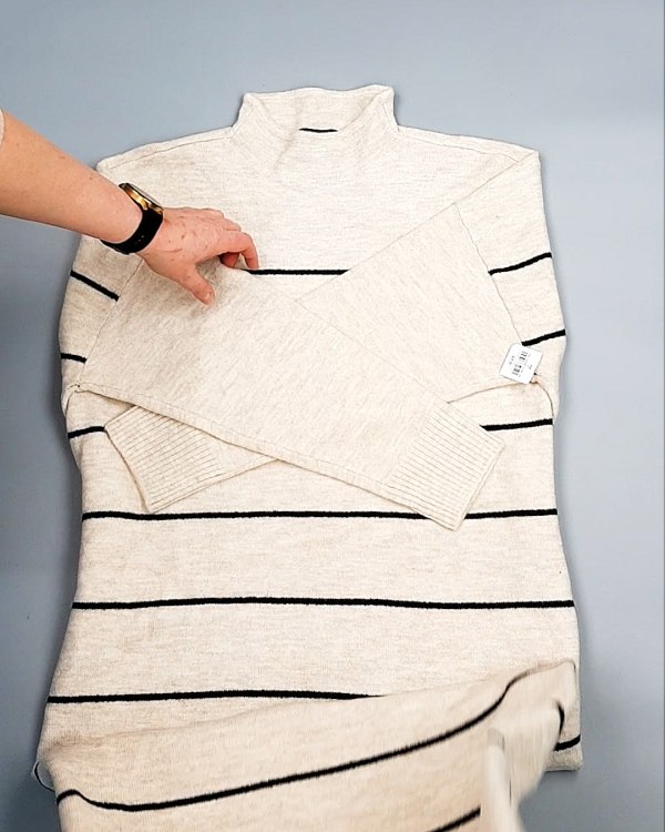 Фотография  333 - Платья СТОК CAN зима 084#7 кг, ЛОТ №7695 оптом в Владимире и Владимирской области