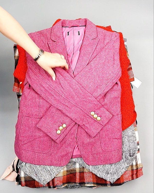 Фотография  230 - AMAZON mix жен весна 015#18 кг, ЛОТ №7718 оптом в Владимире и Владимирской области