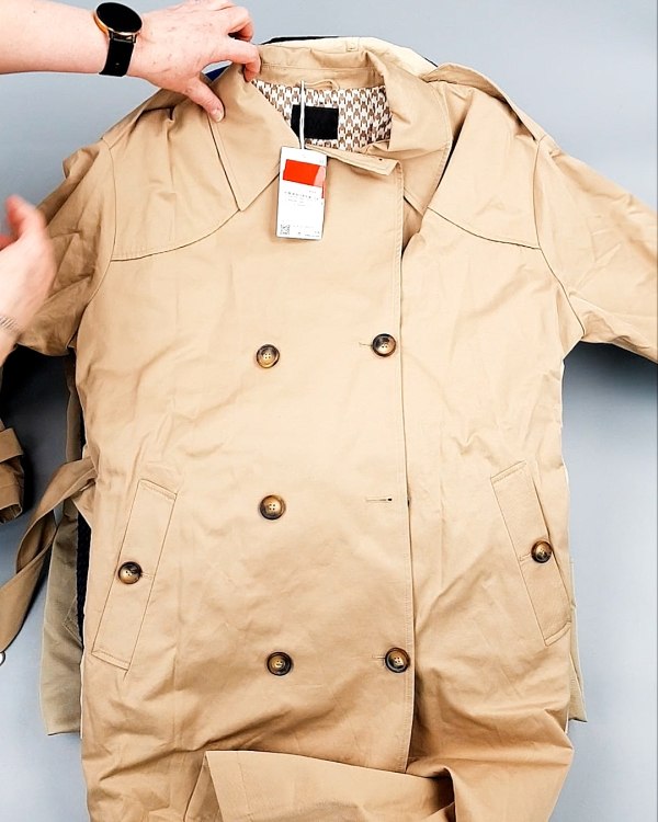 Фотография  661 - Ветровки м/ж C&A 025#10 кг, ЛОТ №7864 оптом в Владимире и Владимирской области