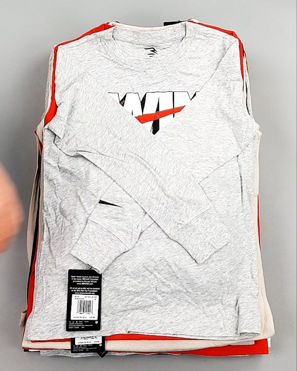 Фотография  170 - Тонковки детские NIKE CAN 084#5 кг, ЛОТ №7969 оптом в Владимире и Владимирской области