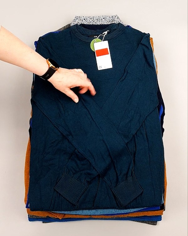 Фотография  950 - Джемпера легкие мужские C&A 025#7 кг, ЛОТ №7876 оптом в Владимире и Владимирской области