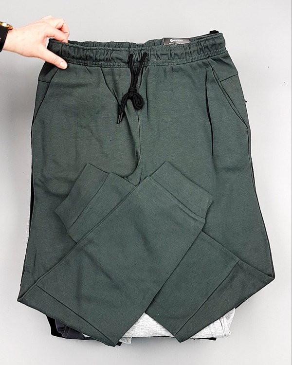 Фотография  618 - Штаны спортивные муж CAN 084#10 кг, ЛОТ №8073 оптом в Владимире и Владимирской области