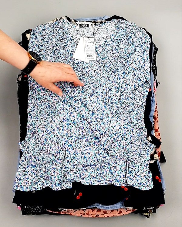 Фотография  334 - Блузки Bestseller 44#5 кг оптом в Владимире и Владимирской области