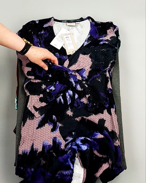 Фотография  780 - Платья Bestseller+DK Summer 035#5 кг, ЛОТ №8058 оптом в Владимире и Владимирской области