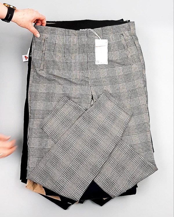 Фотография  446 - Брюки женские лето C&A 025#10 кг оптом в Владимире и Владимирской области