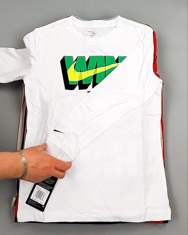 Фотография  888 - Тонковки детские NIKE CAN 084#5 кг, ЛОТ №7969 оптом в Владимире и Владимирской области