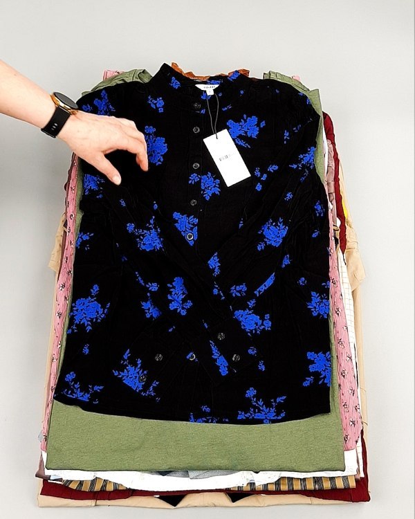 Фотография  917 - DK, Bestseller + Summer mix#15 кг, ЛОТ №7926 оптом в Владимире и Владимирской области