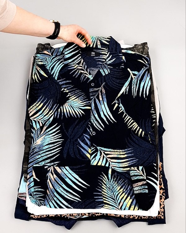 Фотография  972 - C&A Summer mix 022024#15 кг, ЛОТ №7919 оптом в Владимире и Владимирской области