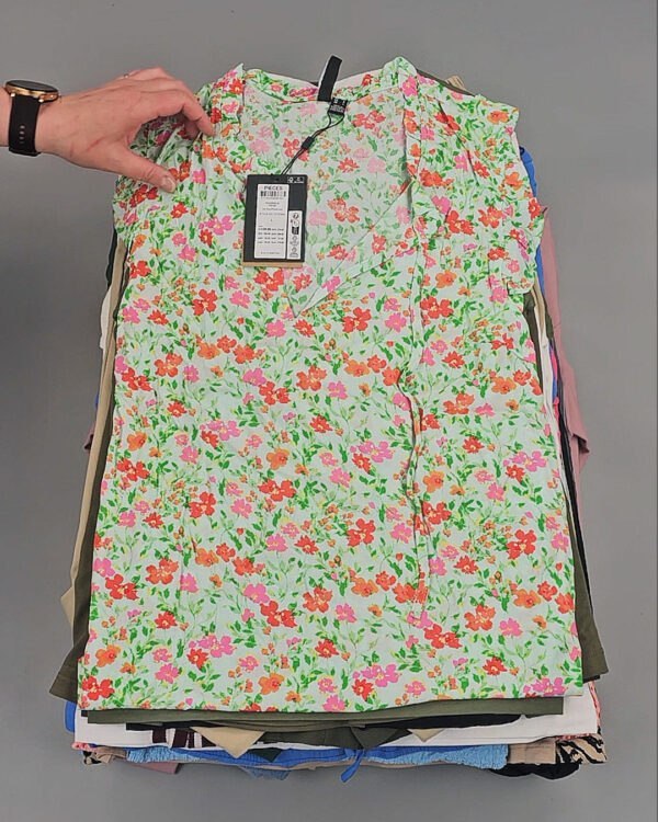 Фотография  883 - PIECES Summer mix 045#15 кг, ЛОТ №8421 оптом в Владимире и Владимирской области