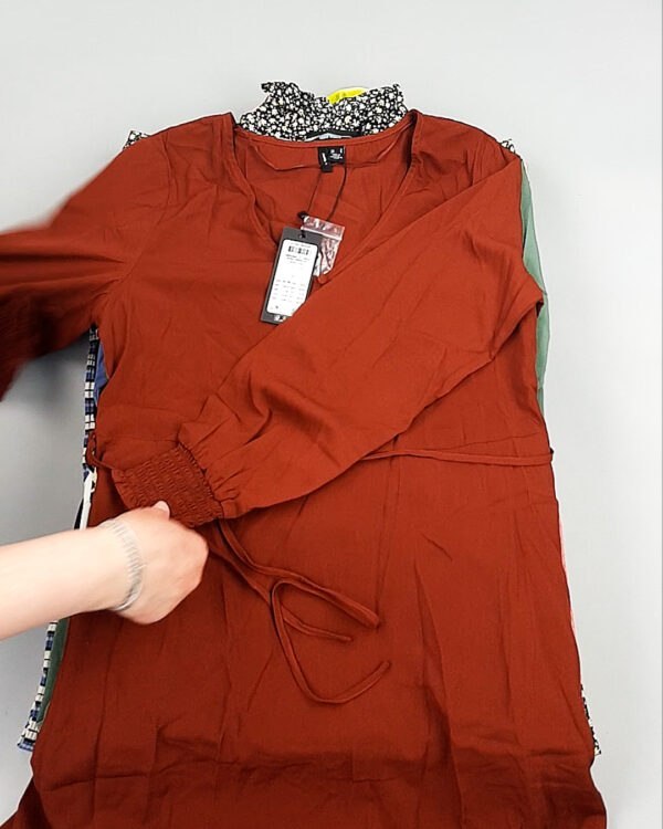 Фотография  966 - Платья Bestseller 44#5 кг, ЛОТ №8319 оптом в Владимире и Владимирской области