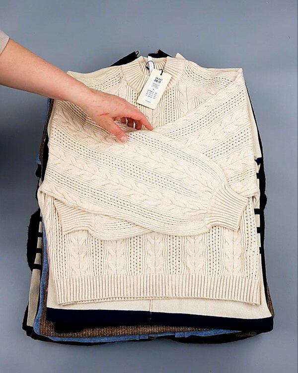 Фотография  447 - Джемпера Bestseller+DK 035#7 кг, ЛОТ №8258 оптом в Владимире и Владимирской области