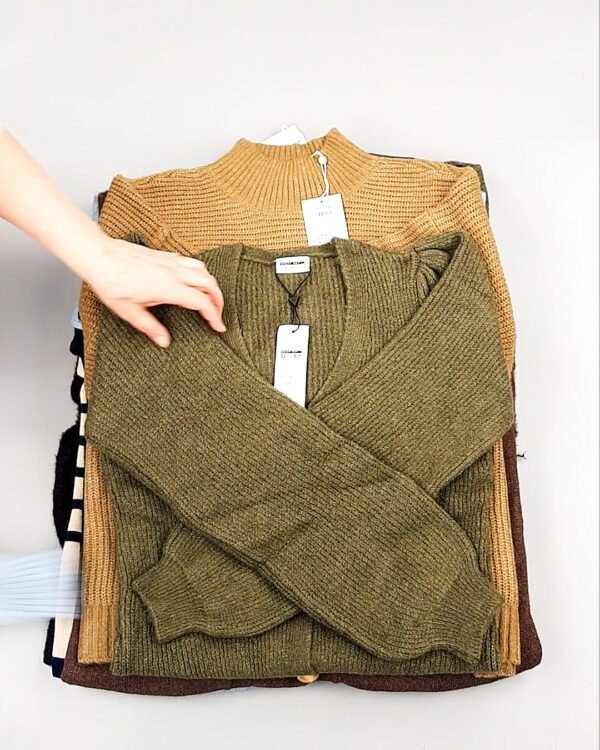 Фотография  631 - Джемпера Bestseller+DK 035#7 кг, ЛОТ №8258 оптом в Владимире и Владимирской области