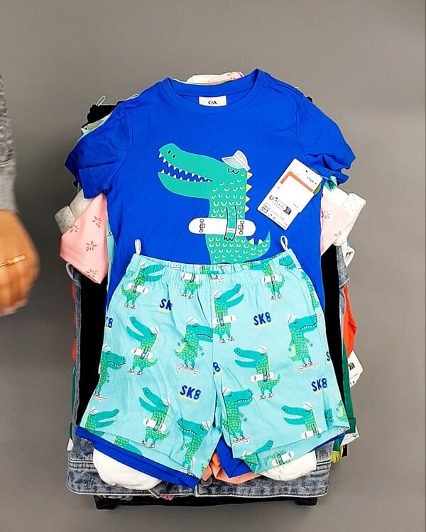 Фотография  710 - C&A детский микс 43#15,35 кг, ЛОТ №8205 оптом в Владимире и Владимирской области