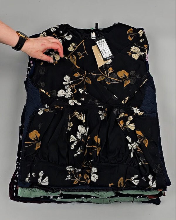 Фотография  626 - Платья VERO MODA Summer 045#4,1 кг, ЛОТ №8558 оптом в Владимире и Владимирской области