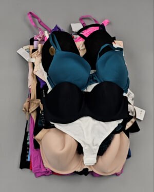 Купить Купальники Nordstrom 124#2,8 кг, ЛОТ №8490 оптом в Владимире и Владимирской области