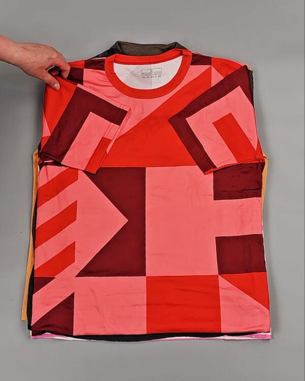 Фотография  654 - Футболки м/ж Cr+Ex#8 кг, ЛОТ № ВК0100 оптом в Владимире и Владимирской области