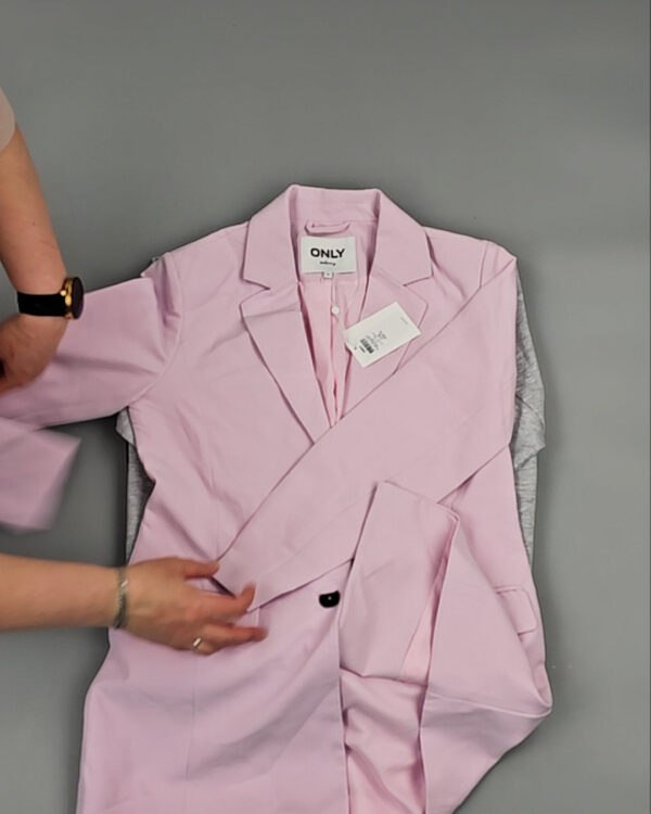 Фотография  660 - ONLY Summer mix 045#15 кг, ЛОТ №8516 оптом в Владимире и Владимирской области