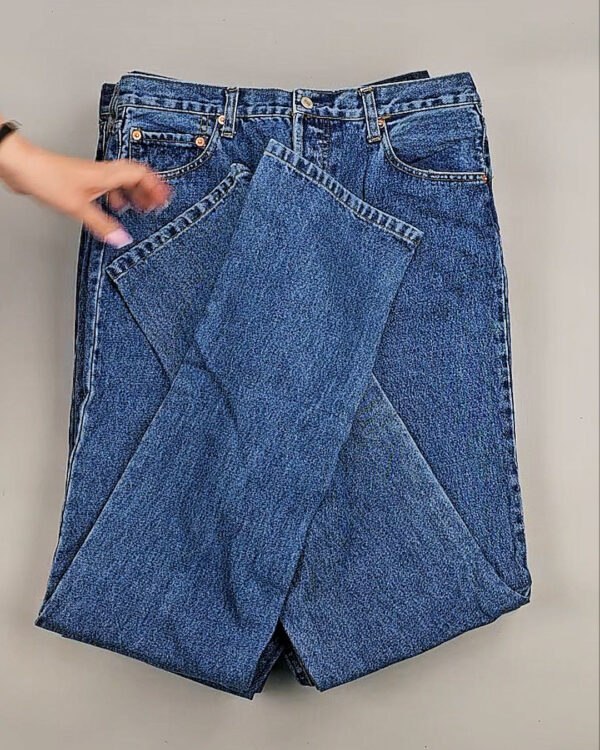 Фотография  963 - Джинсы LEVIS муж #6,2 кг, ЛОТ №8758 оптом в Владимире и Владимирской области