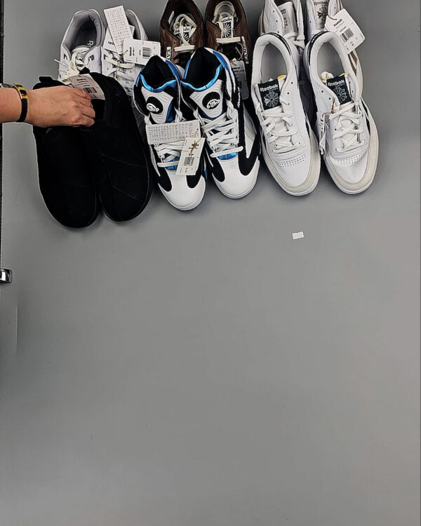 Фотография  441 - Кроссовки Reebok#23 шт, ЛОТ №8896 оптом в Владимире и Владимирской области