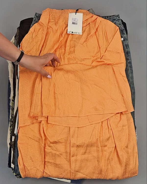 Фотография  905 - GESTUZ mix 075#24 шт, ЛОТ №9018 оптом в Владимире и Владимирской области