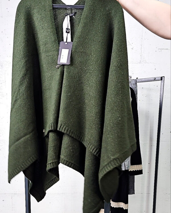 Фотография  558 - TWIN-SET 075#9 шт, ЛОТ №9080 оптом в Владимире и Владимирской области