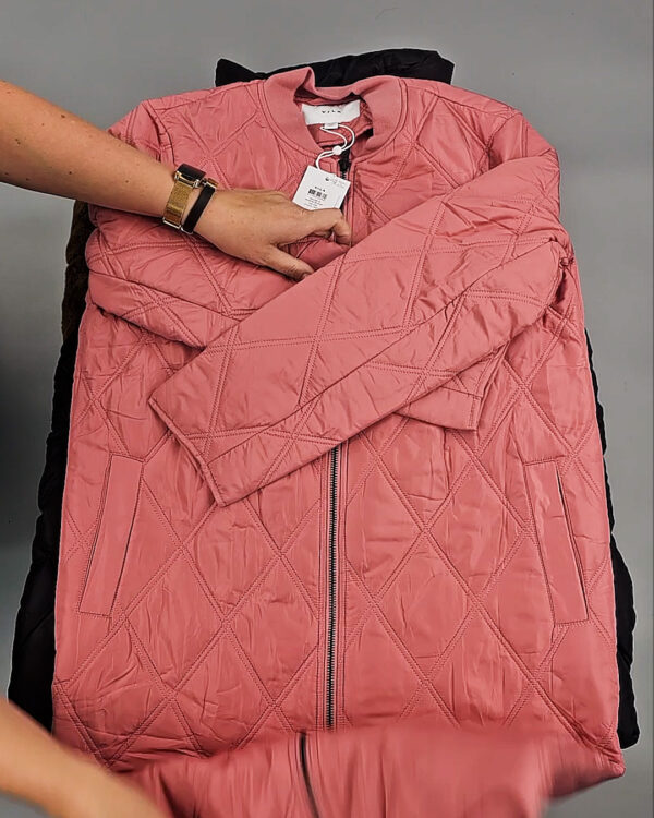 Фотография  323 - Верхняя одежда VILA#10 кг оптом в Владимире и Владимирской области