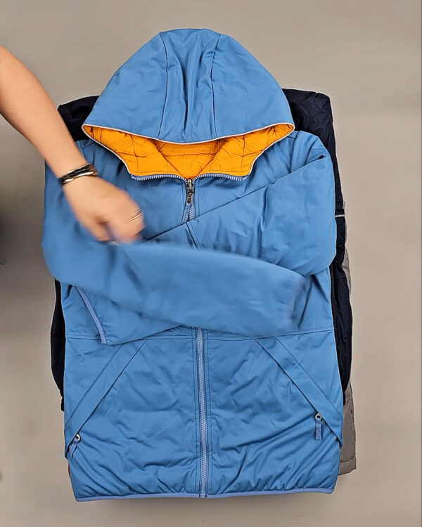 Фотография  898 - Верхняя одежда СТОК дети 065#10 кг, ЛОТ СТ-9342 оптом в Владимире и Владимирской области