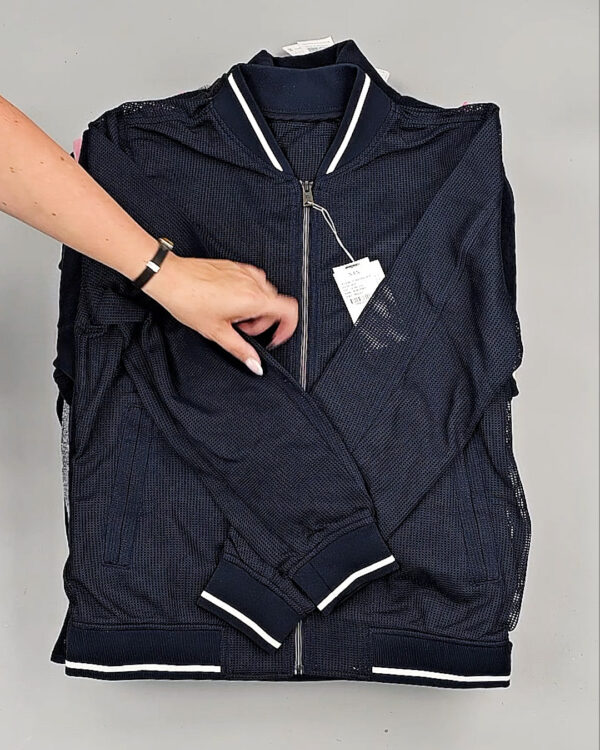 Фотография  888 - Толстовки Корея 085#7,4 кг, ЛОТ СТ-9235 оптом в Владимире и Владимирской области