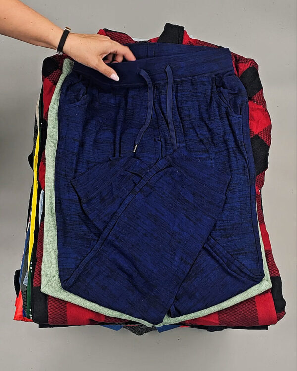 Фотография  807 - LIDL Winter mix 124#15 кг, ЛОТ №9147 оптом в Владимире и Владимирской области