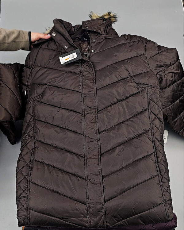 Фотография  445 - Верхняя одежда женская CAN 104#15 кг оптом в Владимире и Владимирской области