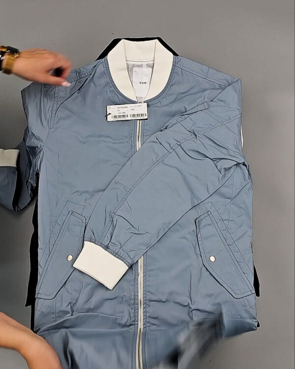 Фотография  948 - Верхняя одежда Корея 085#15 кг, ЛОТ № СТ-9246 оптом в Владимире и Владимирской области