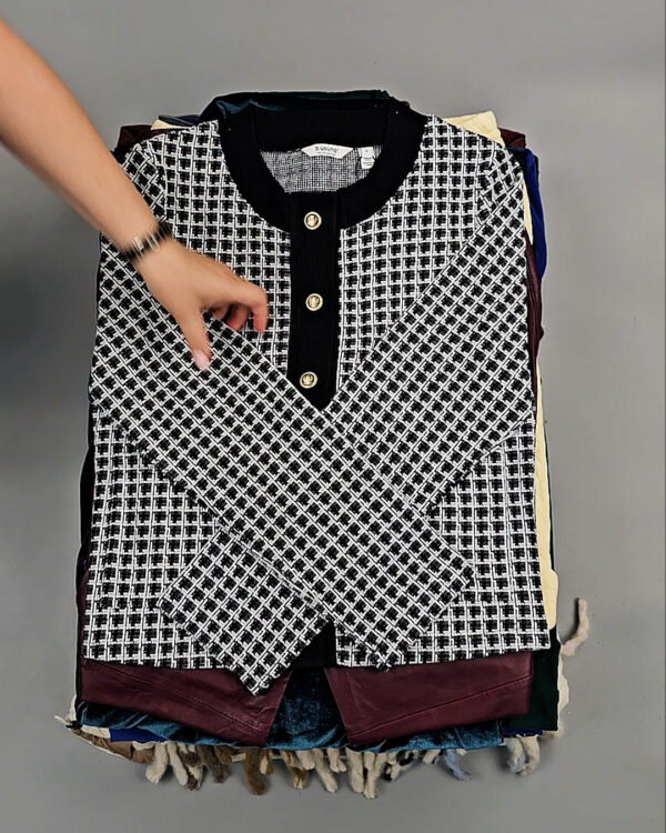 Фотография  424 - B.YOUNG Winter mix 104#15 кг, ЛОТ СТ-9196 оптом в Владимире и Владимирской области