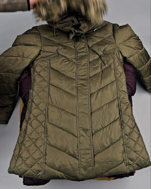 Фотография  410 - Верхняя одежда женская CAN 104#15 кг, ЛОТ СТ-9352 оптом в Владимире и Владимирской области